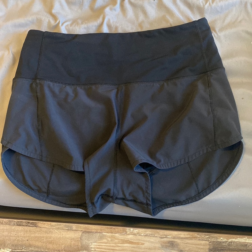 Lululemon Speed Up High Rise 2.5 Inch Shorts